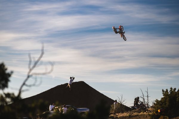 Motocross Frosted Pint Glass - Tyler Bereman Big Air - Image 2